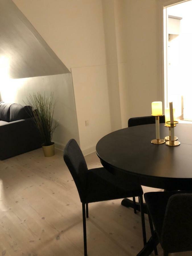 Nice 1St Floor Apartment Hvidovre Esterno foto