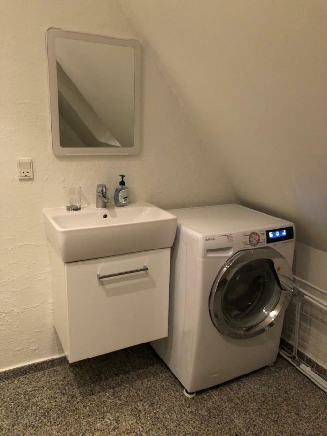 Nice 1St Floor Apartment Hvidovre Esterno foto