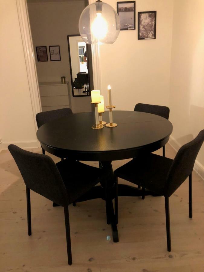 Nice 1St Floor Apartment Hvidovre Esterno foto